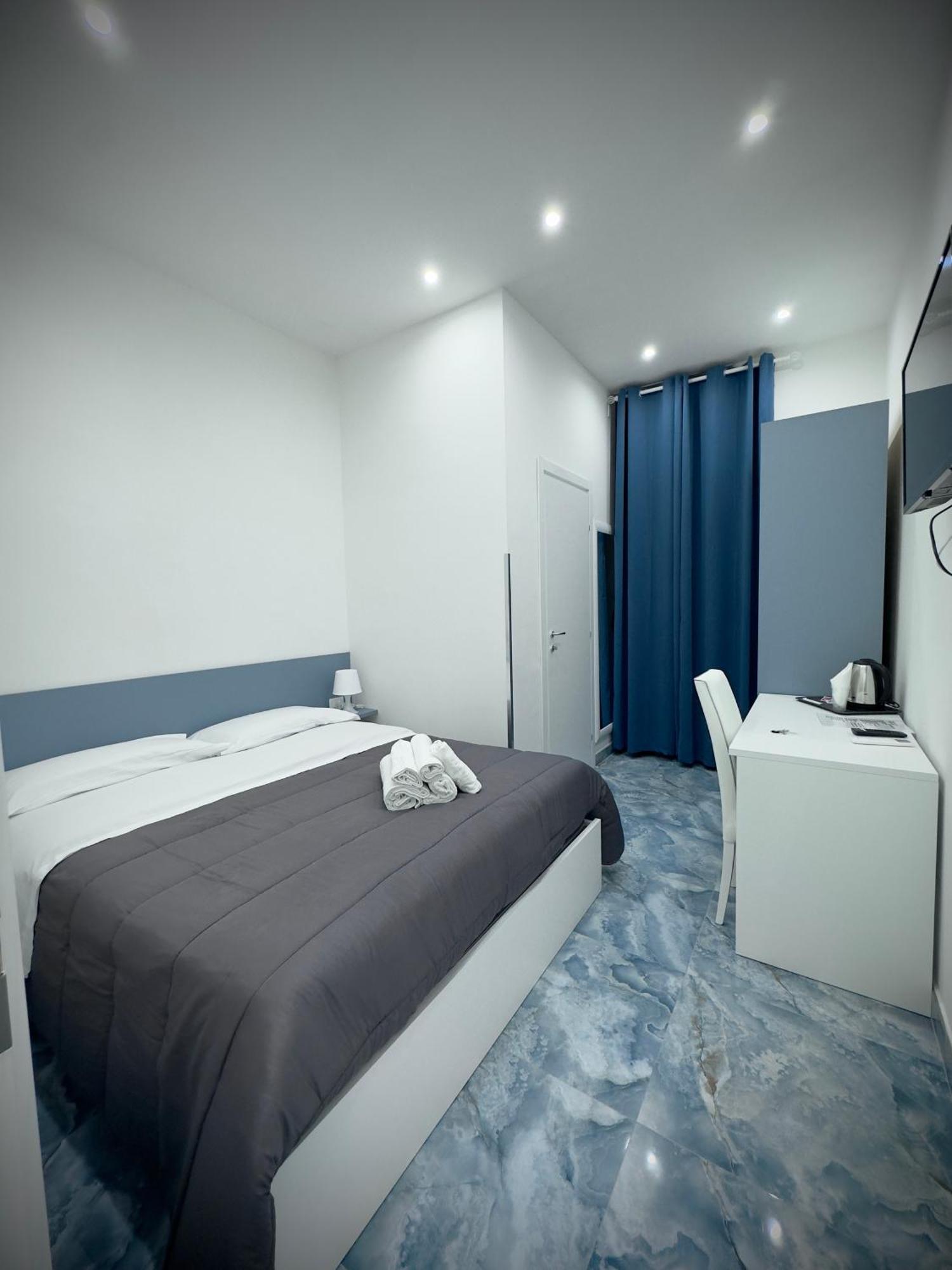 Marvit Central Luxury 那不勒斯 外观 照片